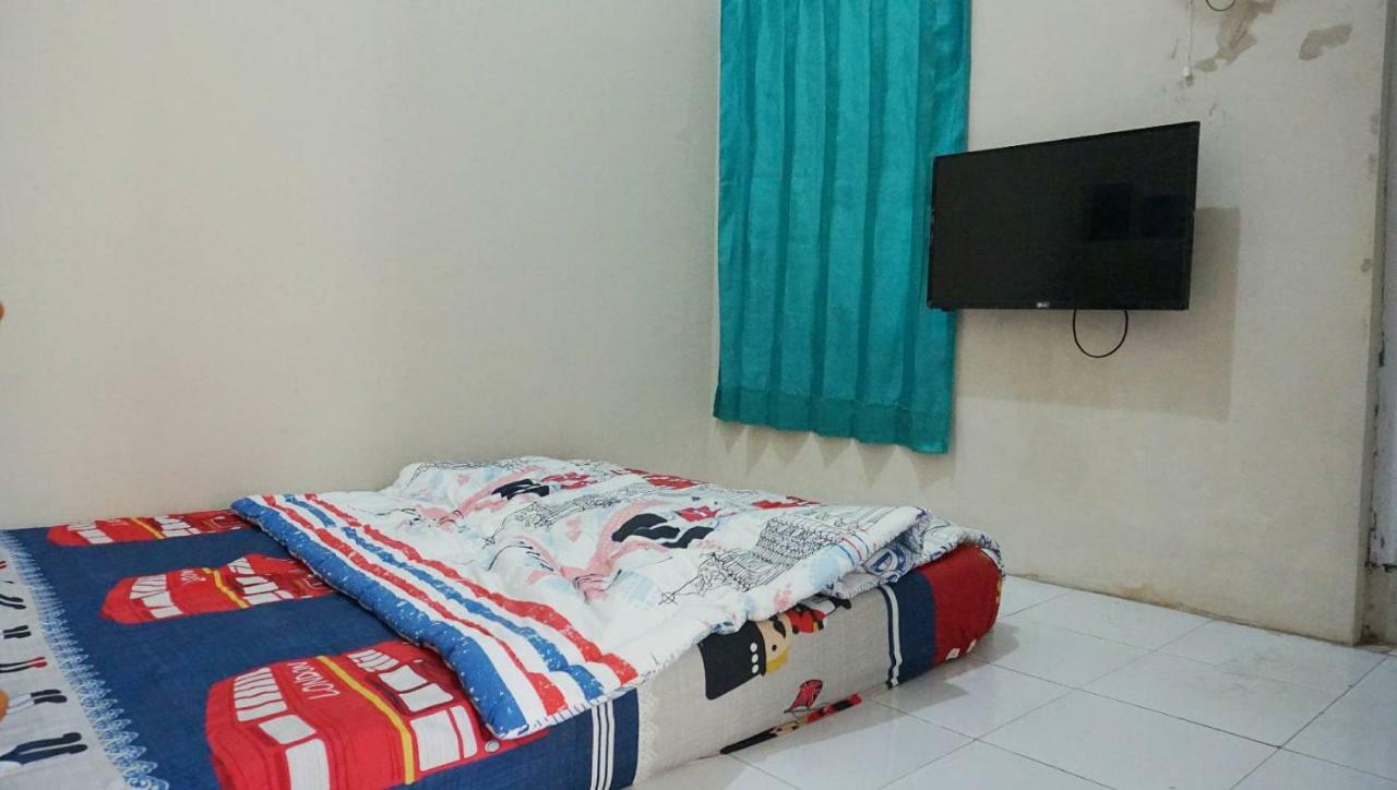 West Surabaya Homey Exteriör bild